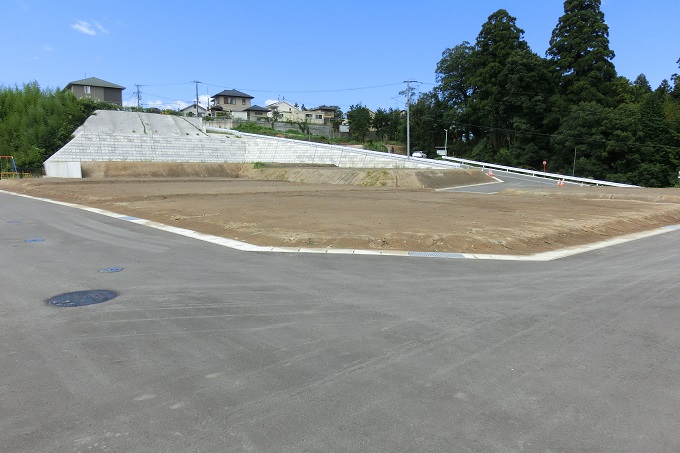 【内郷御台境町鶴巻 売土地】建築条件無しの分譲地です(*^-^*)全16区画!!1594.13万円~